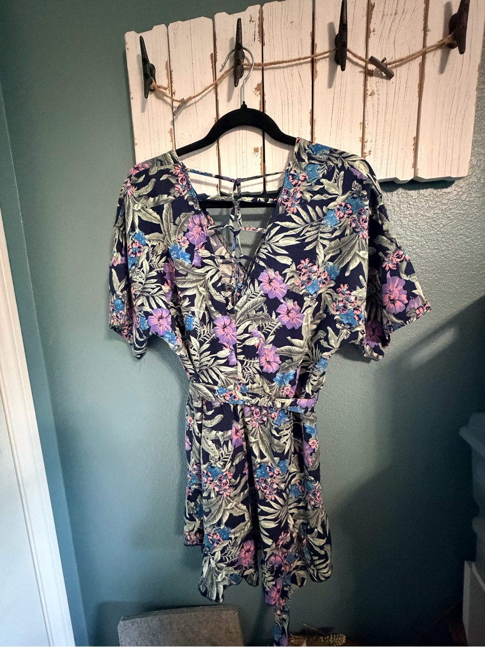 Floral Navy Women's Shorts Romper - Unbranded